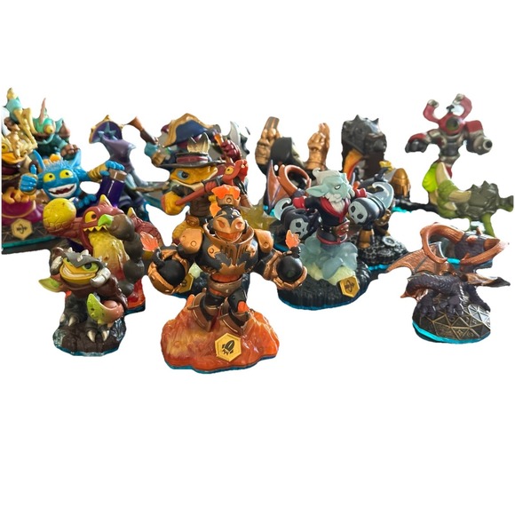 Activision Skylanders Mixed Bundle  24 Figures - Picture 3 of 6